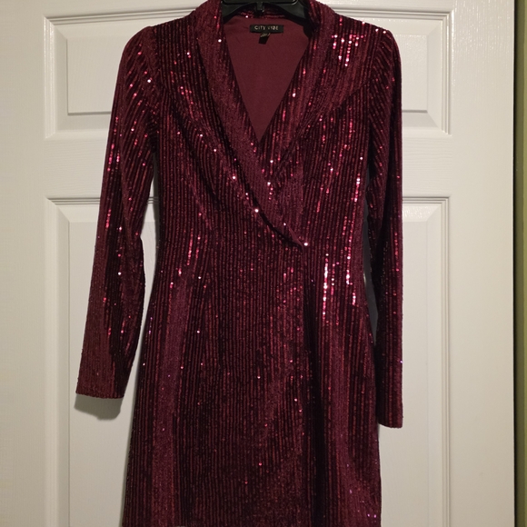 Glamorous Long Sleeve Burgundy Sequin Dress - Picture 6 of 10